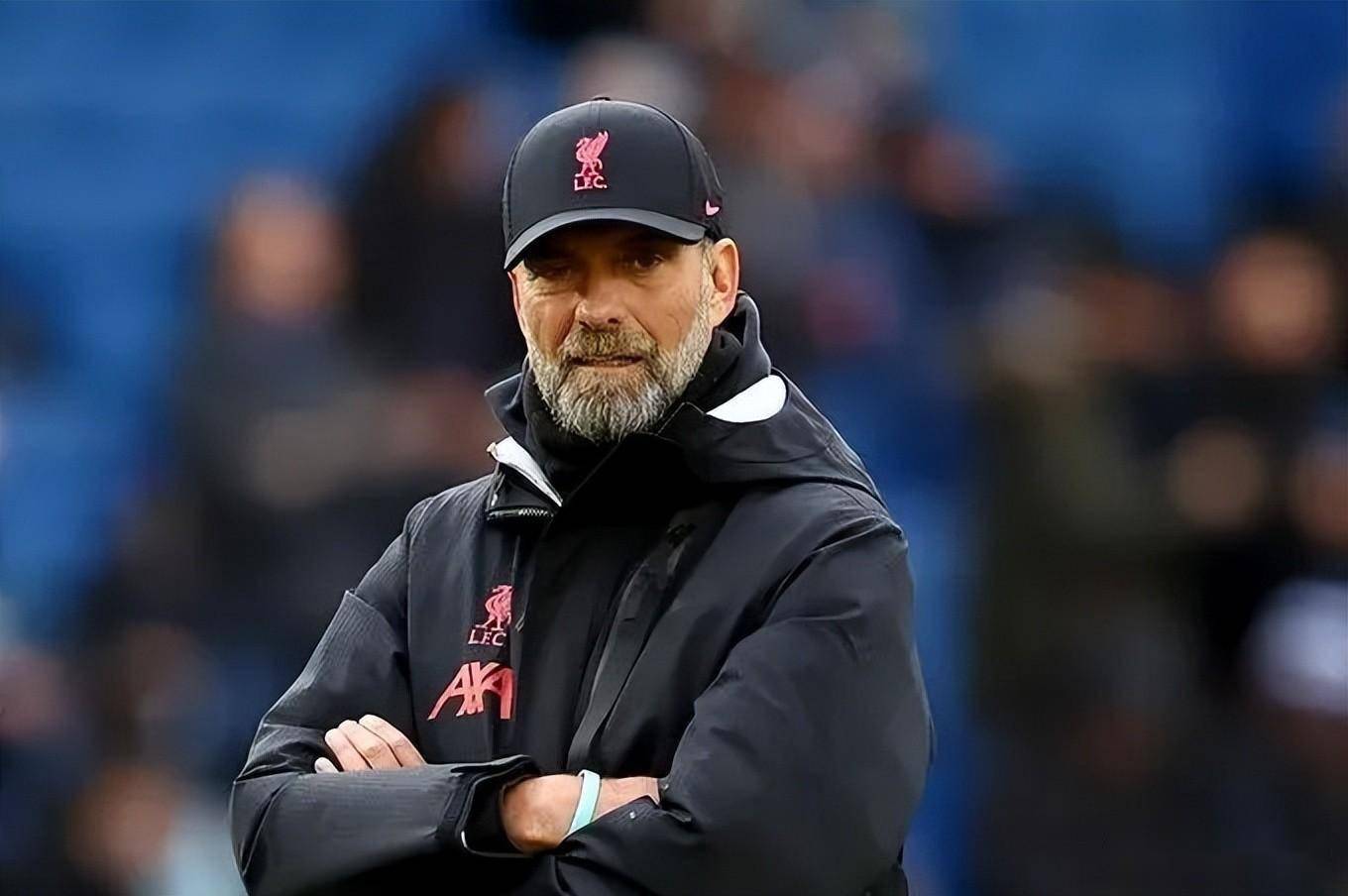 前进之鹰vs埃因霍温直播