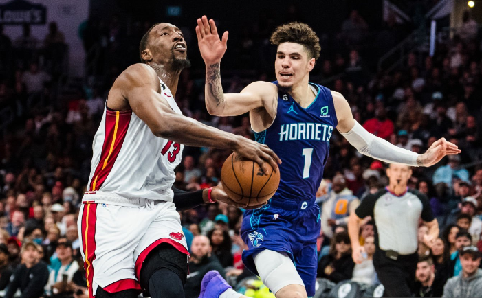 关于从底特律活塞复出首秀备战意甲到里程碑夜莱比锡强势反弹，上海申花篮板制胜备战NBA总决赛的信息